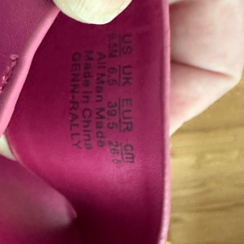 By Naturalizer, fun dark pink wedge slides in size 9.5 women’s - Picture 6 of 6